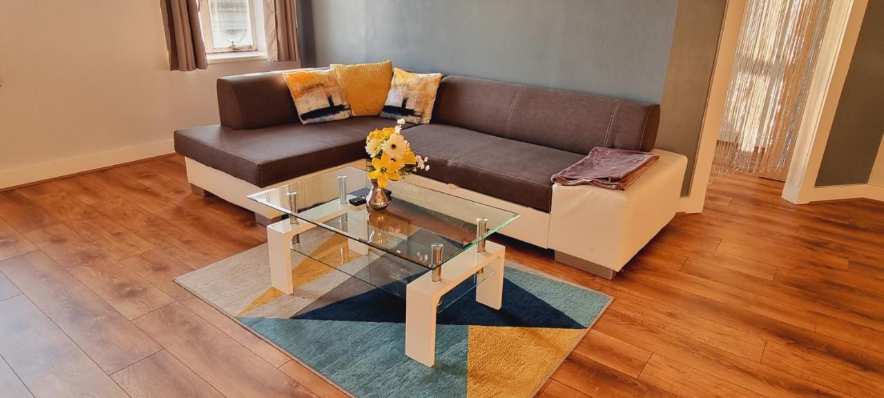 Modern And Spacious Swansea Centre Apartment Buitenkant foto